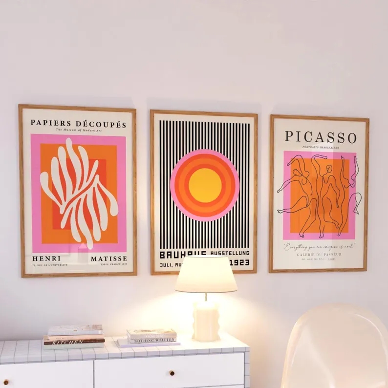 Home Decor Theme - 3 個モダンオレンジバウハウスとピカソの壁アートプリントキャンバス絵画ポスター画像リビングルーム、寝室の家の装飾用